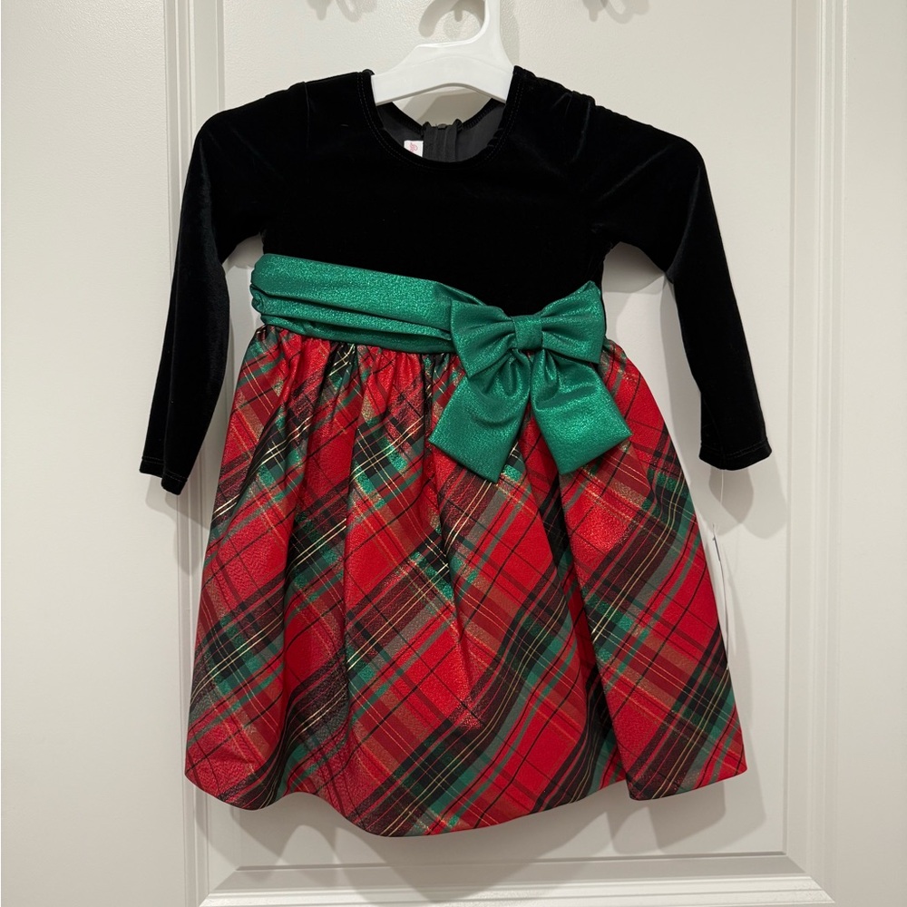 NWT Bonnie Jean Velvet Black and Red Plaid Dress with Green Bow